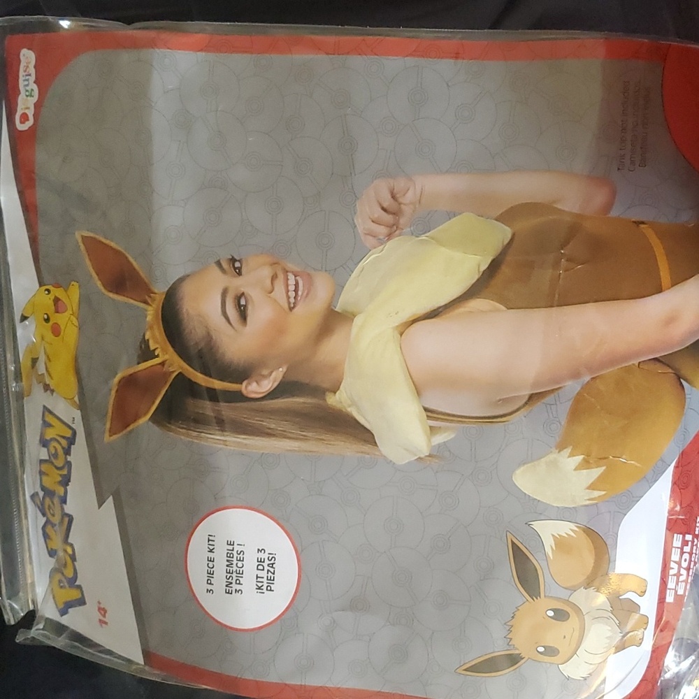 Eevee Pokemon costume